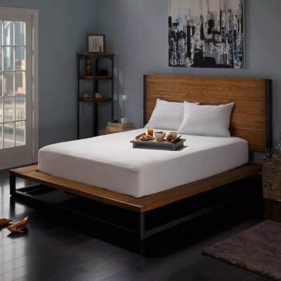 Sealy Waterproof Mattress Protector - Picture 1 of 2